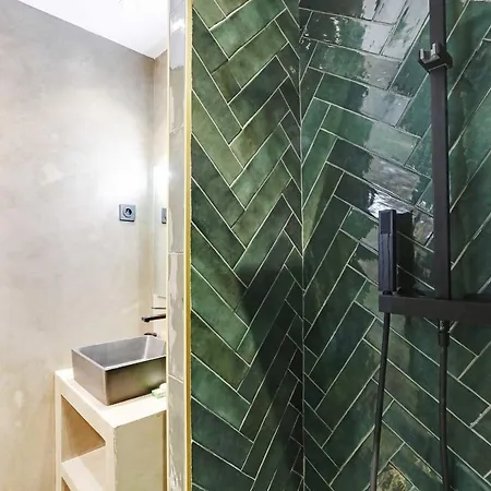 Authentic - 1br-4p - Le Marais *