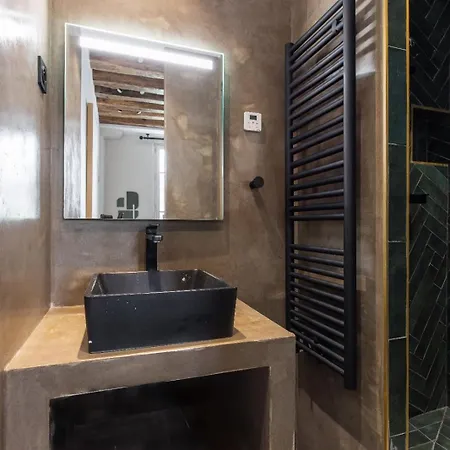 Appartement Authentic - 1br-4p - Le Marais *